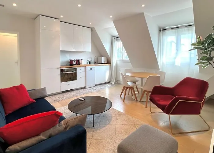 Daire Air Conditioning, Calm & Comfort In The Heart Of Marais